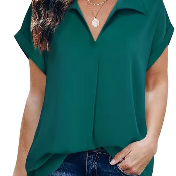 Green Solid V-Neck Casual Blouse – Size 4 Temu - Short Sleeve - Brand New - Picture 3 of 5